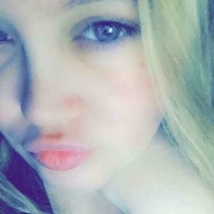 Meet your Posher, Shellie